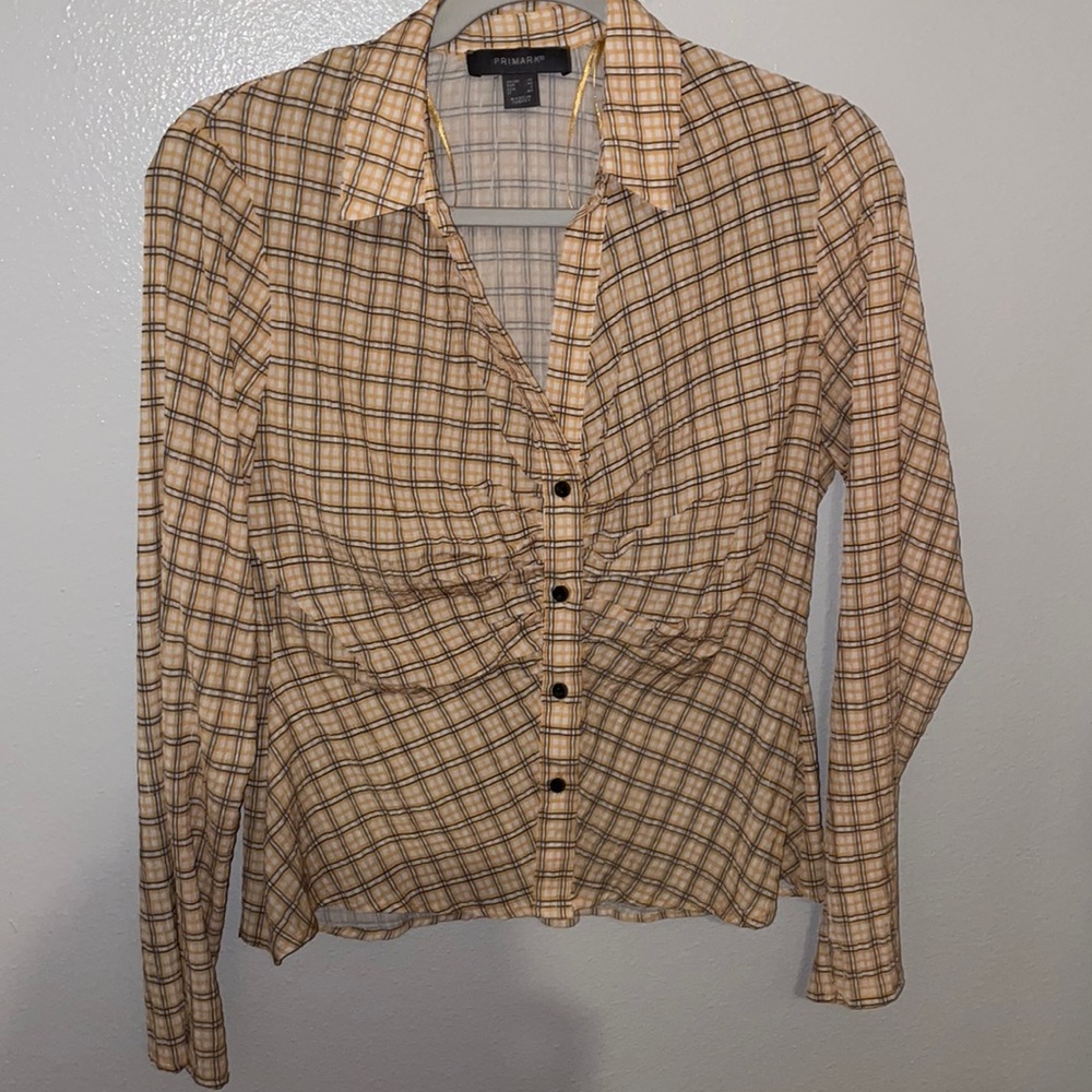 Long sleeve button up 🍿